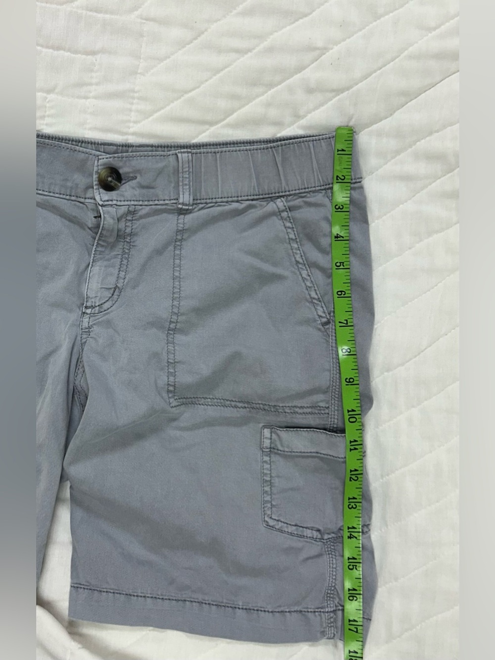 Size 8.  Sonoma Gray Women’s Cargo Shorts - Casual Pocketed Design